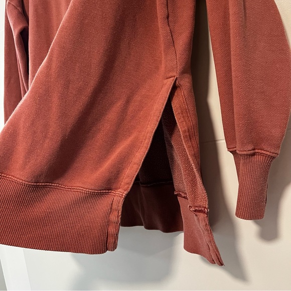 Aerie | Faded Oversized Sweatshirt - Picture 6 of 15